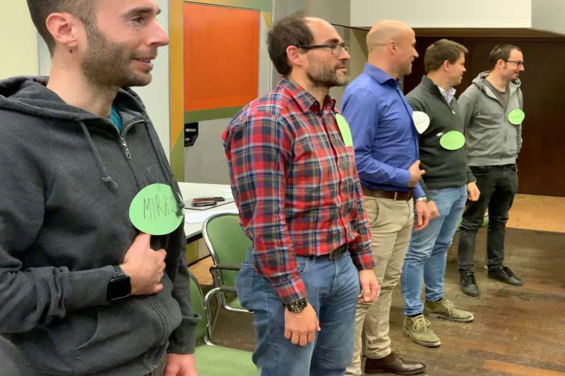 RIS-RhetorikTraining-2023-03-08-2-Stimmsitz-Gruppe-Xb5342b-Kopie