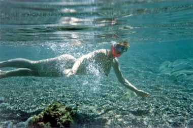 Meer Wasser tauchen schnorcheln Frau nackt / Foto: TELOS - 03634b