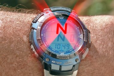 Kompass Uhr Handgelenk Norden Null Grad / Foto: TELOS - D3806nnnG