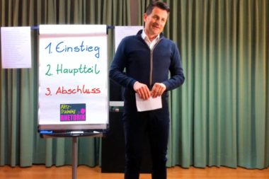 Fremdworttrick Rhetorik Alex Ploner Flipchart