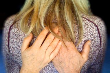 Familienaufstellung Kraft Stärke Sicherheit Häende Vater Mutter Eltern / Foto: TELOS - IMG_0831bG